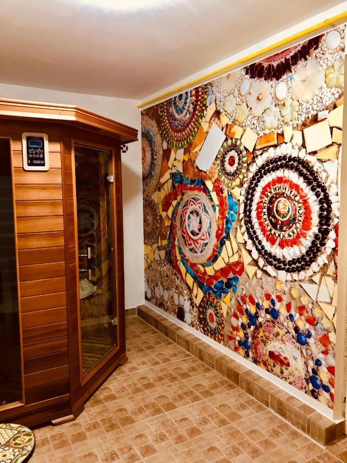 Viharsarki Apartman Gyula Exterior photo